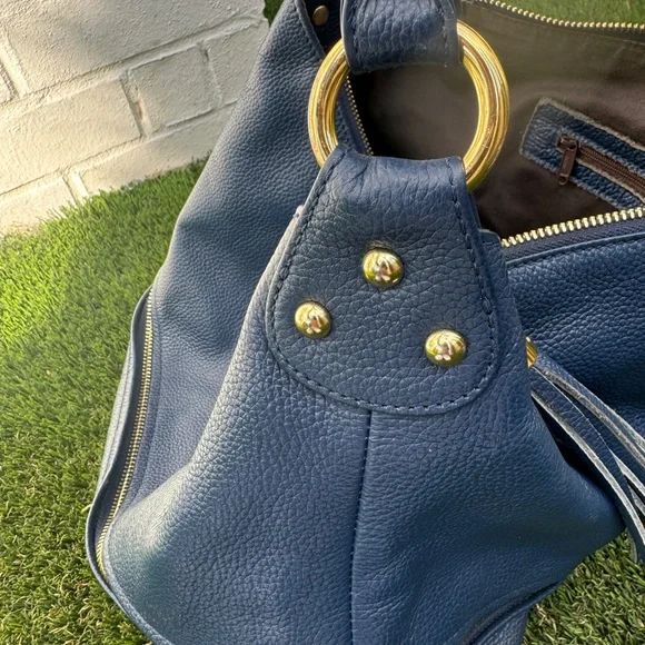 Onna Ehrlich Dark Navy Leather Shoulder Bag - Picture 9 of 16